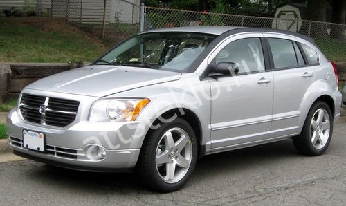 Автостекла Dodge Caliber c установкой в Москве